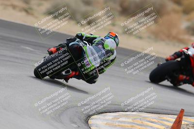 media/Dec-17-2022-SoCal Trackdays (Sat) [[224abd9271]]/Turn 10 Backside (120pm)/